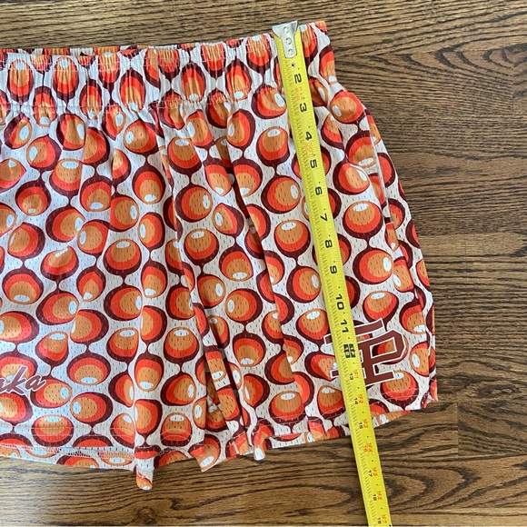 Inaka Power Lantern Men's Orange Shorts Medium HTF Amazing Pattern 5 Inch Inseam - Picture 9 of 10